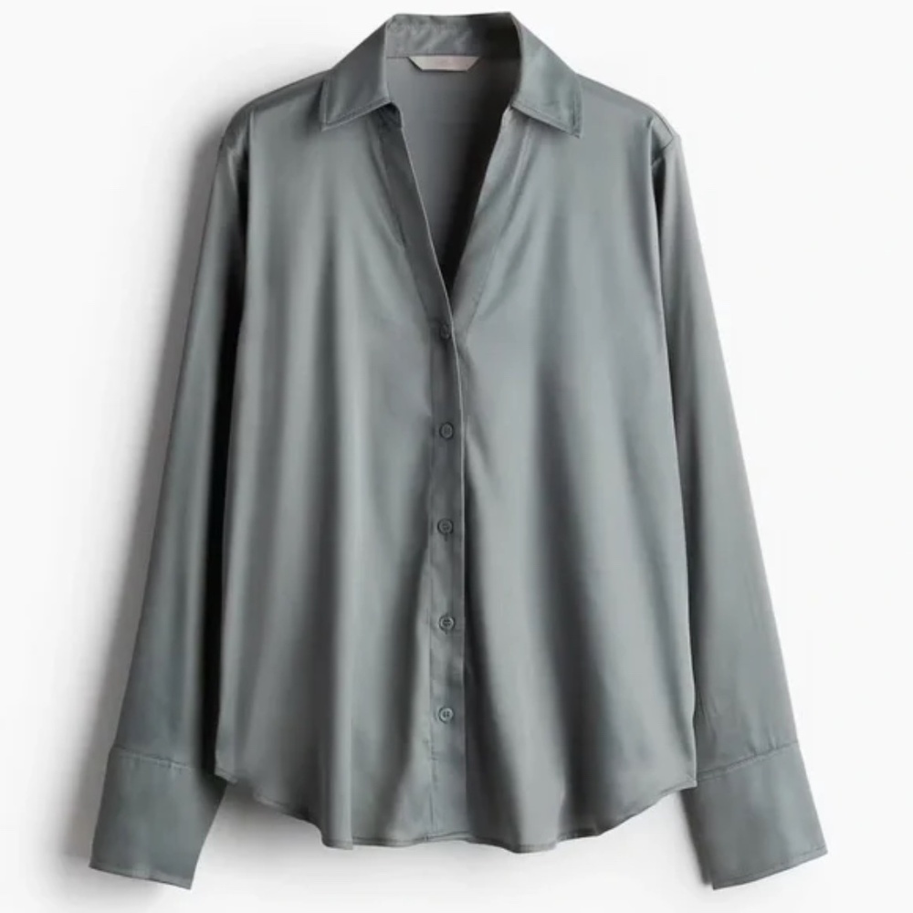 Free With Purchase H&M Satin Button Down Blouse Size XL Grey Green